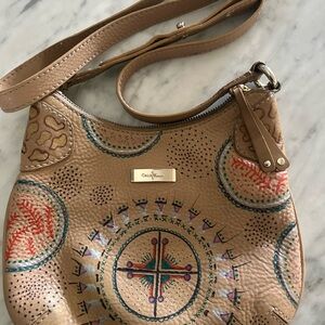 Cole Haan Tan leather Crossbody Bag ONE OF A KIND zips adjusts boho western